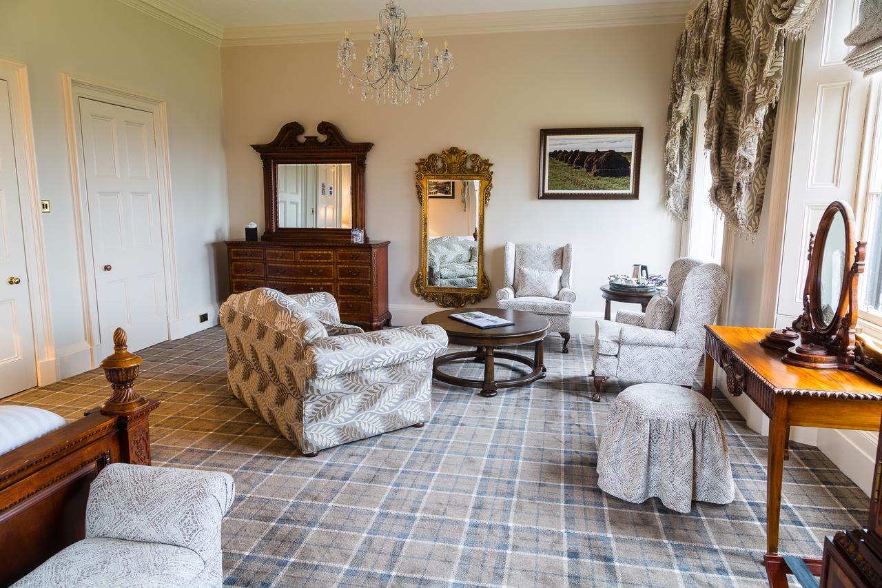Craigsanquhar House Hotel Logie  Екстериор снимка